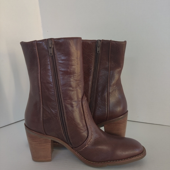 Matisse Gilliam Brown BootsSize 6M Women's , Made in Brazil Heel 3 inches - Picture 5 of 8